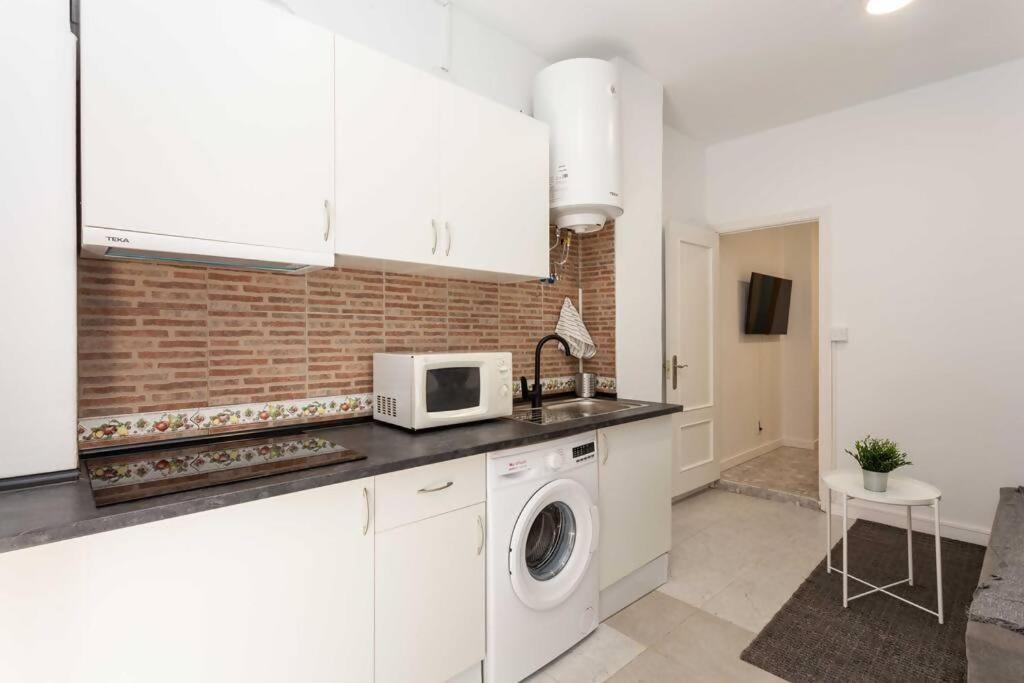 Depa 1 Hab Con Wifi Apartment Madrid